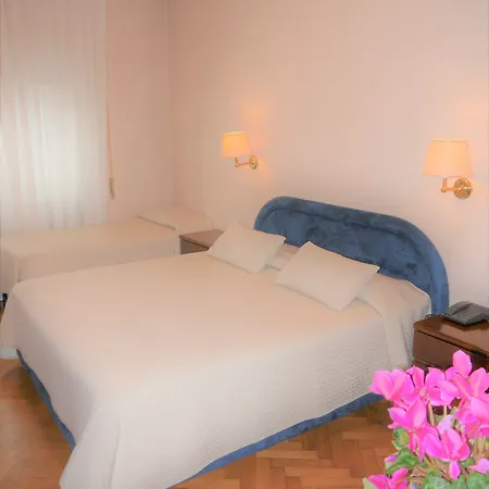 San Pietro מלון 3*